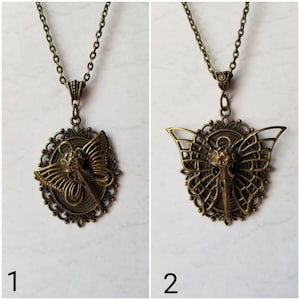 Bird skull necklace, butterfly necklace, bronze raven skull pendant, Gothic jewelry, Victorian jewelry, fantasy necklace, cosplay jewelry