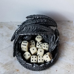 Single Chessex ivory and black d6 die, extra 16mm d6 dnd dice, ornate polyhedral gaming dice, DnD dice, RPG dice, spare dice, spare