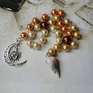 Perles de prière Lammas, perles de prière païennes, perles de prière Lughnasadh, acier inoxydable, perles de verre, pendule Crazy Lace Agate, soleil et lune