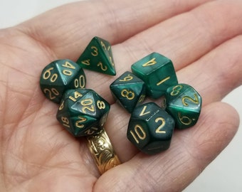 Pearly emerald green 10mm Mini Dnd dice, polyhedral gaming dice, DnD dice set, RPG dice, D and D dice, set of 7 DnD dice, 10mm