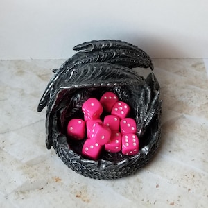 Single Chessex pink and white d6 die, extra 16mm d6 dnd dice, ornate polyhedral gaming dice, DnD dice, RPG dice, spare dice, spare d6