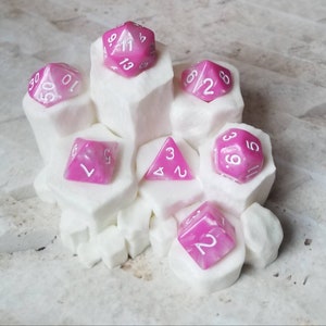 Pearl swirly pink 16mm dnd dice, polyhedral gaming dice, DnD dice set, RPG dice, D and D, gaming dice, set of 7 DnD dice
