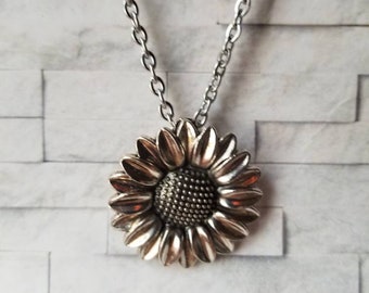 Support Ukraine necklace, I stand with Ukraine pendant, large sunflower pendant,  sunflower necklace, sunflower pendant