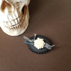 Raven brooch, dead raven brooch, raven pin, cream Dahlia, woodcut raven, Goth jewelry, unusual pin, unique brooch, black raven jewelry, OOAK