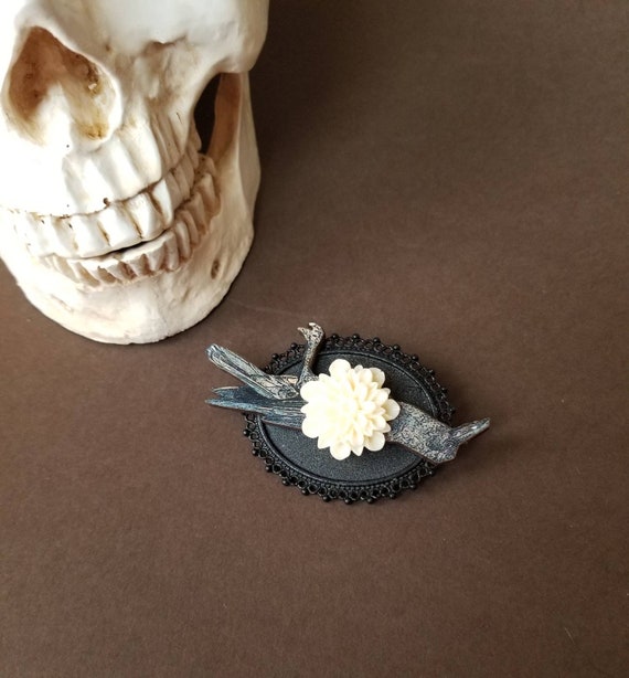 Raven brooch, dead raven brooch, raven pin, cream Dahlia, woodcut raven, Goth jewelry, unusual pin, unique brooch, black raven jewelry, OOAK