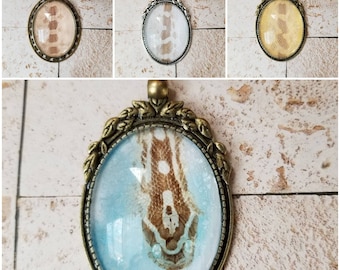 Snake shed jewelry, snake shed pendant, snakeskin necklace, cruelty free snake shed jewelry, Corn snake shed pendant, Corn snake shed skin