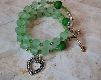 Orthodox prayer bracelet, Orthodox Chotki, Orthodox Christian prayer bracelet, memory wire, multi-loop, green sea glass, rubberized glass