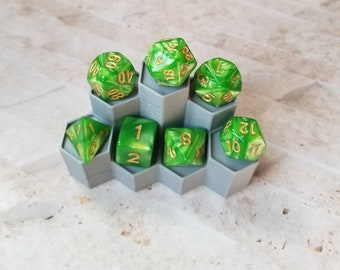 Pearl apple green 16mm dnd dice with gold numbers, polyhedral gaming dice, DnD dice set, RPG dice, gaming dice, set of 7 DnD dice