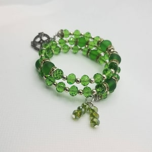 Lutheran rosary bracelet, Lutheran prayer bracelet, memory wire bracelet, wrap bracelet, green crystal, frosted glass, green rhinestones