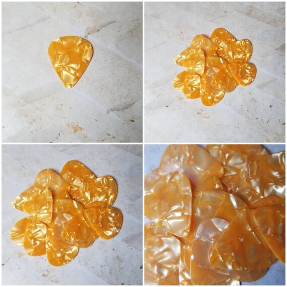 Destash guitar picks, guitar plectrums, pearl guitar picks, yellow or goldish, destash guitar plectrums, generic guitar picks, x 20 or 50