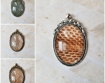 Snake shed jewelry, snake shed pendant, snakeskin necklace, cruelty free snake shed jewelry, Corn snake shed pendant, Corn snake shed skin