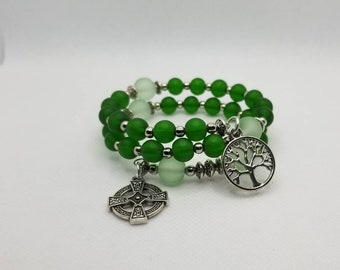 Anglican prayer bead bracelet, memory wire bracelet, beaded bracelet, wrap bracelet, green beach glass beads, Celtic cross, tree of life