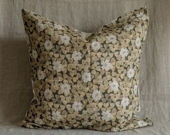 Wood-Sorrel, Handmade Decorative Linen Pillowcase, Sofa Cushion Cover with Floral Print, Throw Pillow, Printed Natural Fabric with Flowers