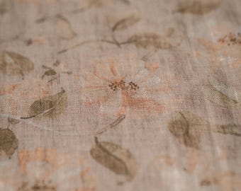 Roses Floral Linen Fabric by the Yard – Exclusive Watercolor Pattern with Flowers for Sewing Vintage-inspired Clothing & Crafts