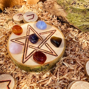 Woodland crystal grid