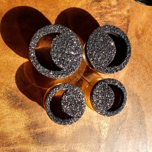 0g 2 Black Glitter Moon Plugs 00g , 7/16 , 1/2 , 9/16 , 5/8 , 3/4 7/8 , 1 Gauges / Wood / Organic / Tunnels image 2