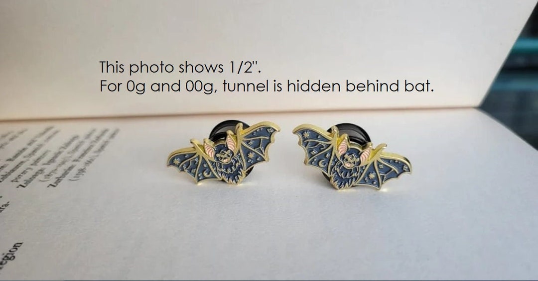 0g, 00g Bat Plugs, Gauges. Moon and Star, halloween, expanders, pink, blue, stars, moons, 8mm, spooky