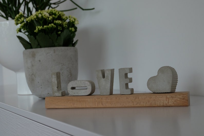 Concrete letters LOVE image 2