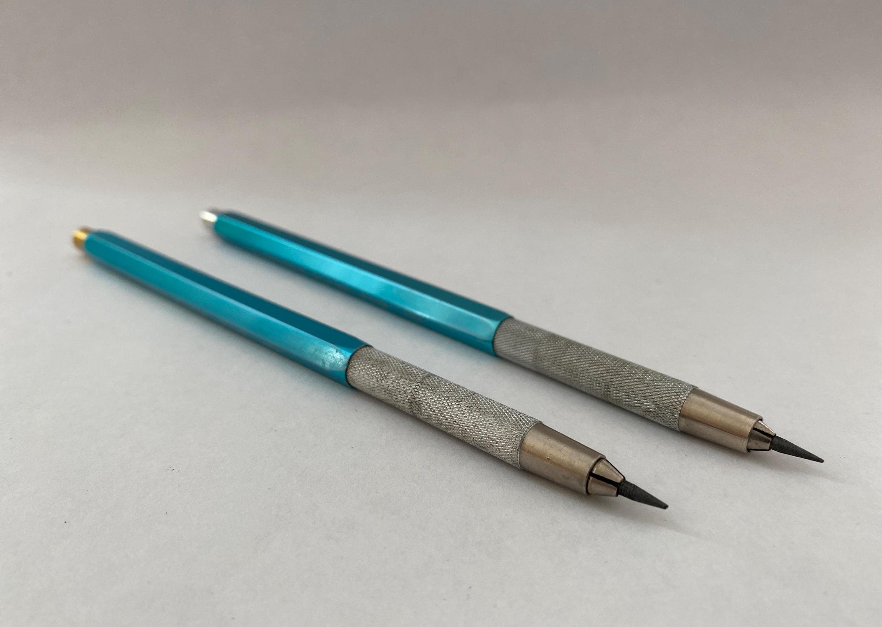 筆記具 EAGLE turquoise3375 Amazon.co.jp: Lead Holder EAGLE TURQUOISE 3375 : Office Products