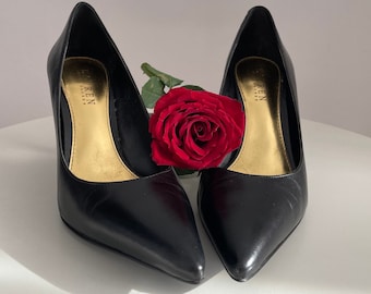 Vintage Ralph Lauren Black Leather Pumps | Early 2000s Pointed Toe Heels | Designer Classic Shoes