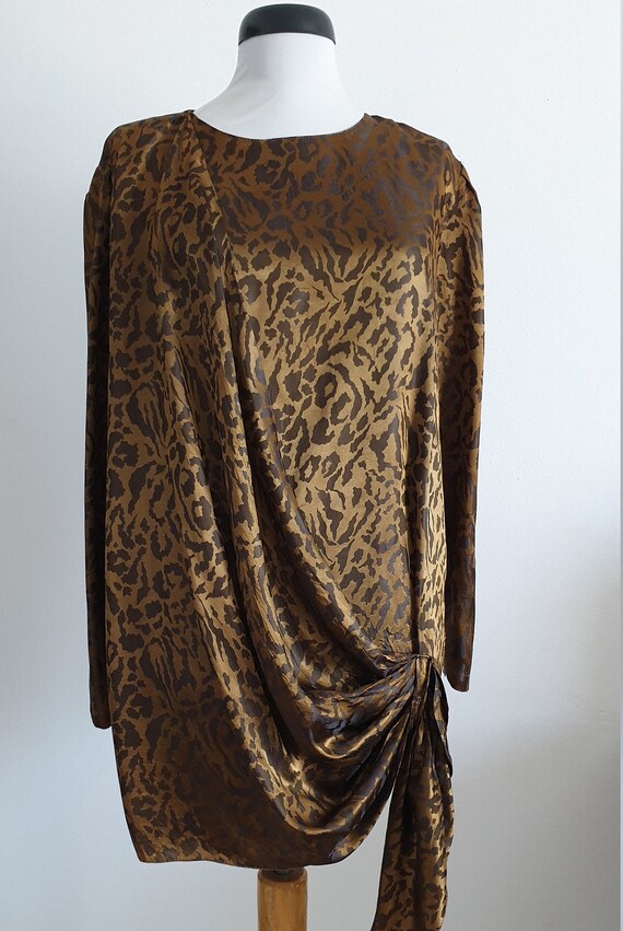 1980s  animal print blouse - image 7