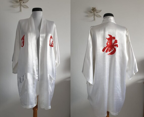 Vintage silk kimono jacket | hand embroidered kimo