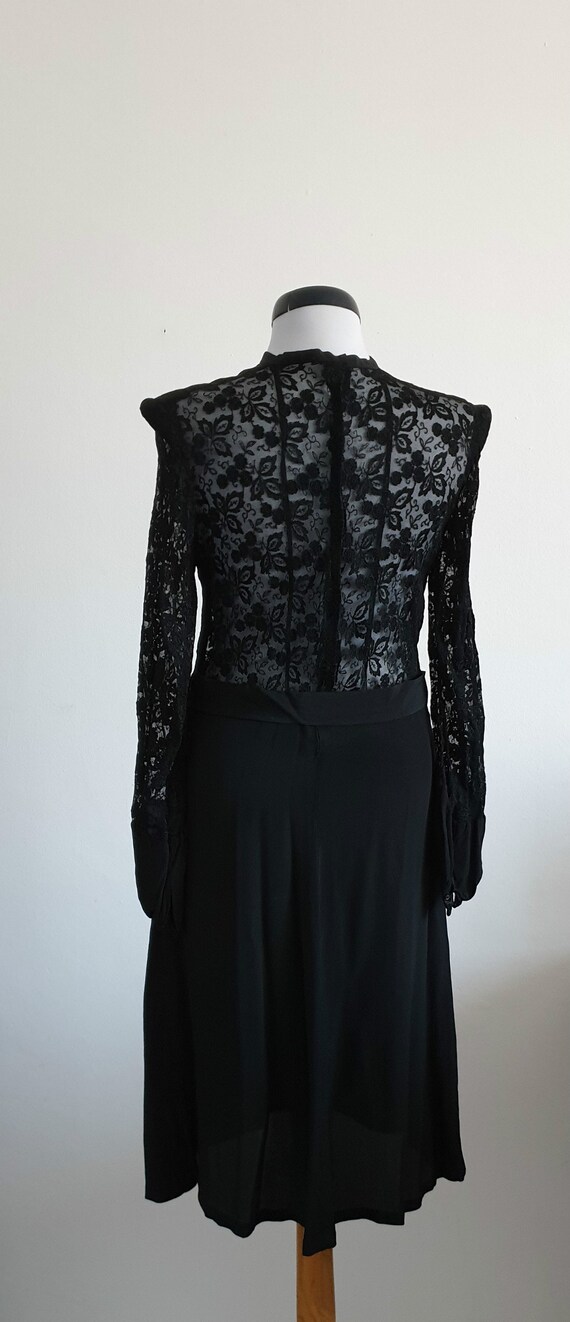 Vintage 1930s  lace dress | 30s bias cut dress | … - image 3