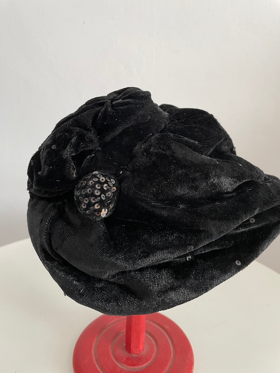 1930s black velvet hat | vintage 30s velvet calot… - image 2