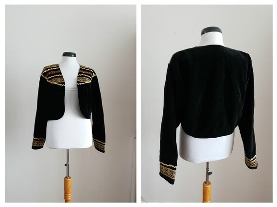 Vintage 1970s velvet jacket | 70s black velvet cro