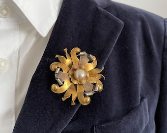 Vintage 1940s Brass Flower Brooch | Retro Floral Pin with Faux Pearl | Mid-Century Jewelry Gift