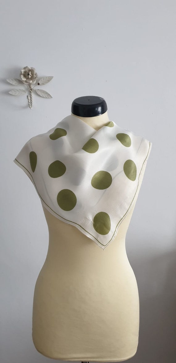 1950s polka dots scarf | vintage 50s green polka … - image 3