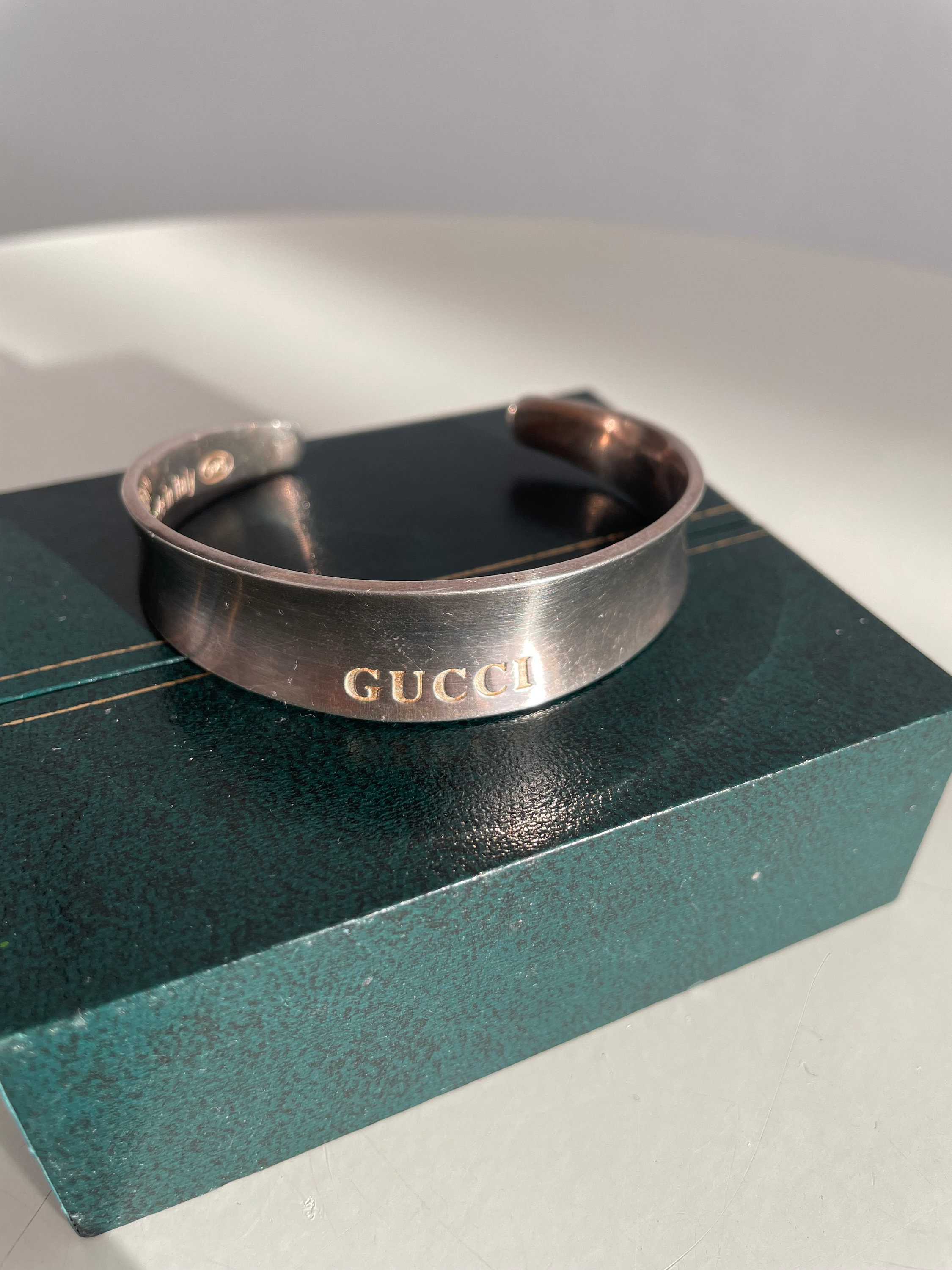 Gucci silver bangle bracelet new arrivals