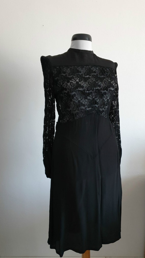 Vintage 1930s  lace dress | 30s bias cut dress | … - image 2