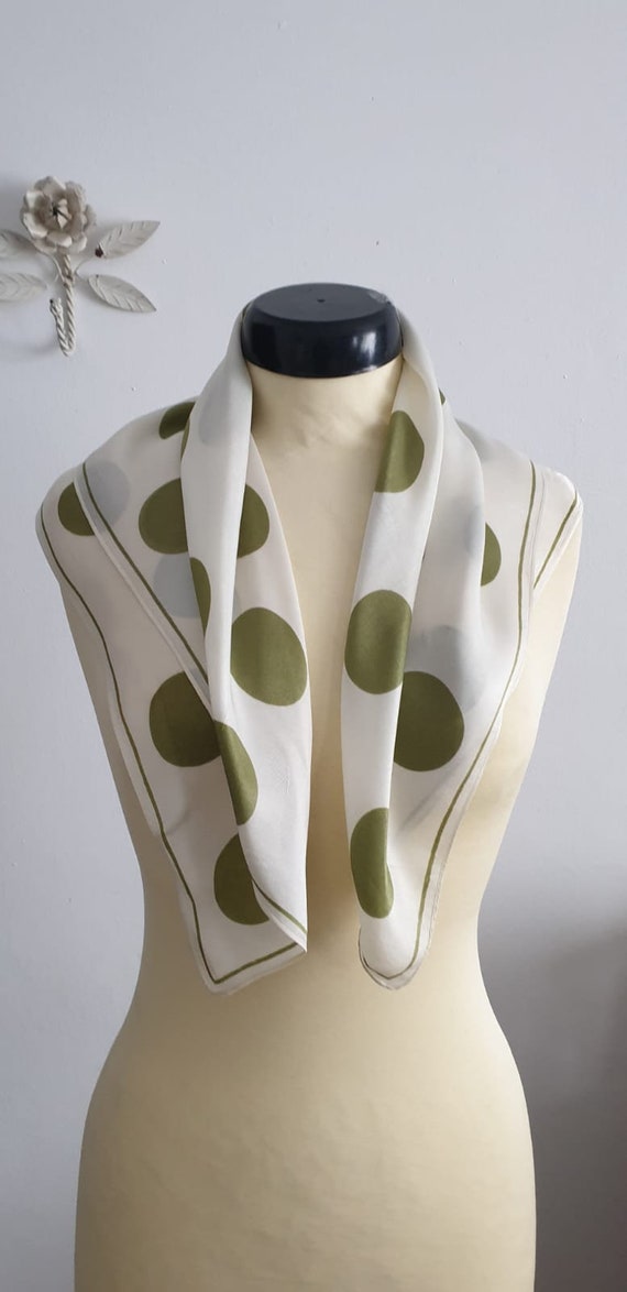 1950s polka dots scarf | vintage 50s green polka … - image 2