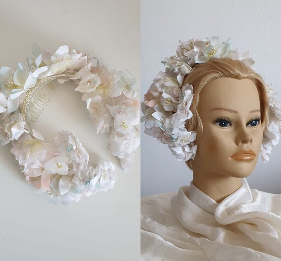 Vintage hat/wreath millinery faded dusty white, pi