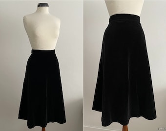 1970s black velvet skirt | vintage 70s velvet skirt