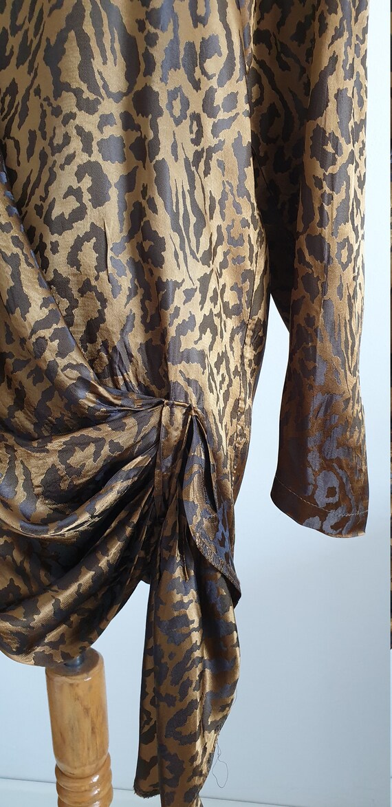 1980s  animal print blouse - image 6