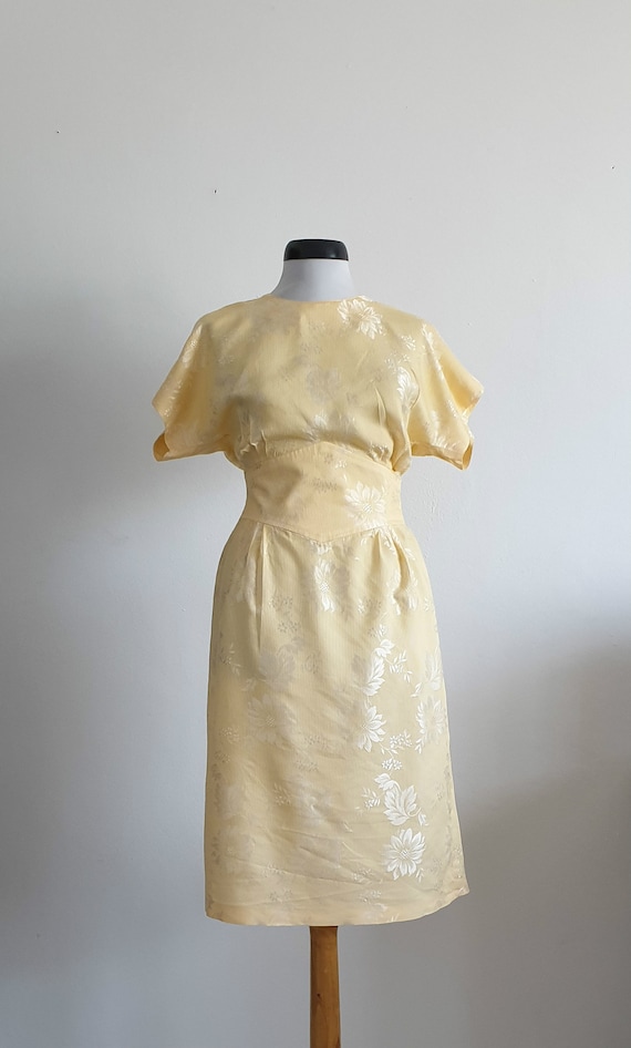 Vintage 1950s  pastel yellow dress | 50s silk flo… - image 3