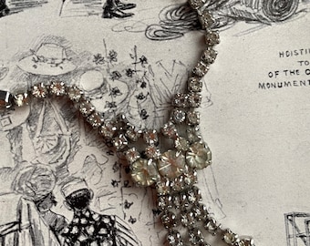 Collar con colgante de diamantes de imitación de los años 50 / collar vintage de los años 50
