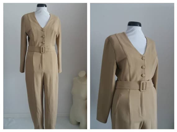 Vintage 1980s jumpsuit | 80s beige romper| 1980s