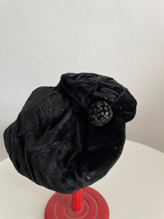 1930s black velvet hat | vintage 30s velvet calot… - image 4