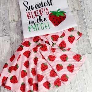 Strawberry Outfit/ Bell Bottom, Leggings Kids Outfit, Bell Bottoms, Sweetest Strawberry in the Patch Outfit, Kids Bell bottom, Kids outfit