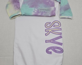 Personalized Baby Girl Coming Home Outfit, Newborn Gown, Custom Girl Coming Home outfit, Baby Shower Gift, Baby Giftt, Baby Set