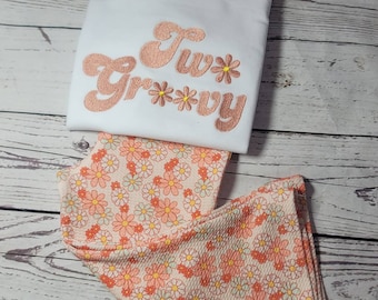 Two Groovy Outfit/ Bell Bottom, Leggings Kids Outfit, Bell Bottoms, groovy Outfit, Kids Bell bottom, Kids Two Groovy outfit