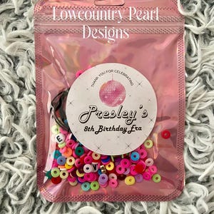 Make Your Own Bracelets|Party Favors|Valentines Cards|Party Set|Celebration|DIY Friendship Bracelet|Makes 2 Clay Sets|Disco T-Swizzle|Era
