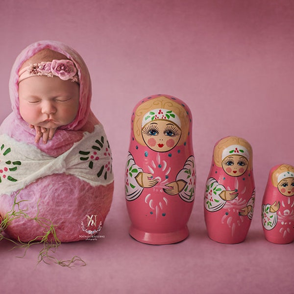 Babushka Doll - Matryoshka bub -Newborn Digital Backdrop for photography - Poppet - Face insert