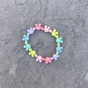 Mickey Mouse Bracelet, Kids Disney Bracelet, Mickey Beaded Bracelet, Disney Arm Candy, Mickey Disney Bracelet, Disney Stacking Bracelet bild 2