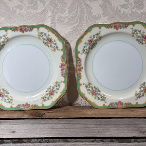 Vintage Noritake Porcelain Square Salad Plates, Rare 1930s Floral Design, Pre-War Japan, Set of 2 - Excellent Condition