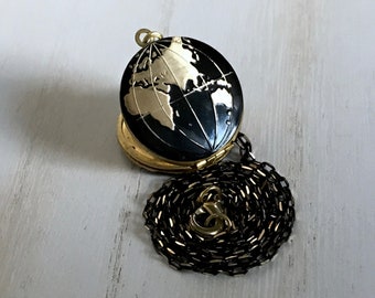 Black World Locket Personalized Earth Globe Locket, Map Locket, Earth Necklace, Graduation Gift, Personalized Locket, World Map Locket
