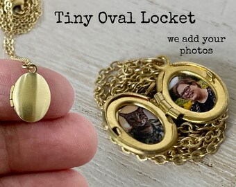 Tiny gold oval locket personalized with photos - Small locket for little girl or minimalist woman - Miniature layering locket